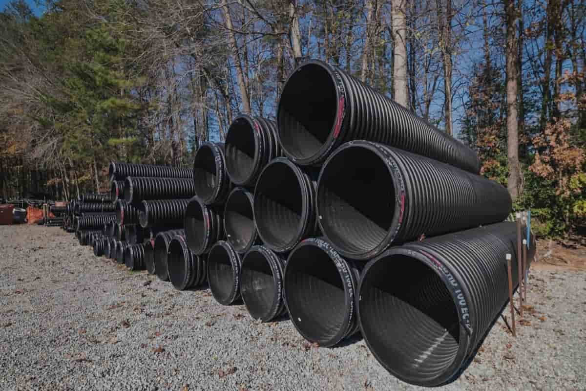  Perforated Pe Pipe; MDPE HDPE Types Corrosion Resistant 