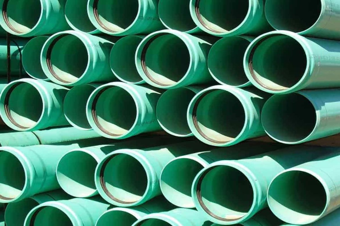 Different types of plastic pipes used in plumbing